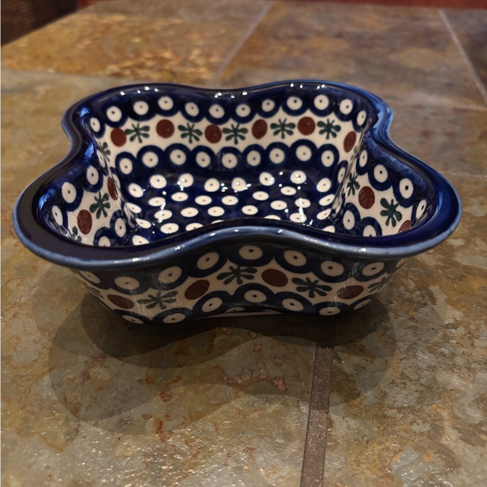 Boleslawiec Polish Handmade Pottery Bowl - Picture 3 of 4